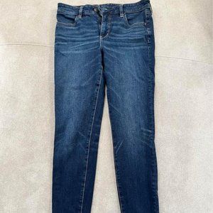 Women's American Eagle Jeans Size 8